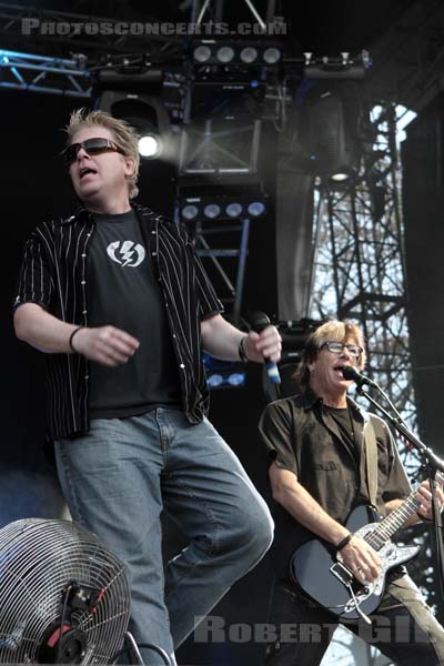 THE OFFSPRING - 2009-08-29 - SAINT CLOUD - Domaine National - Grande Scene - 